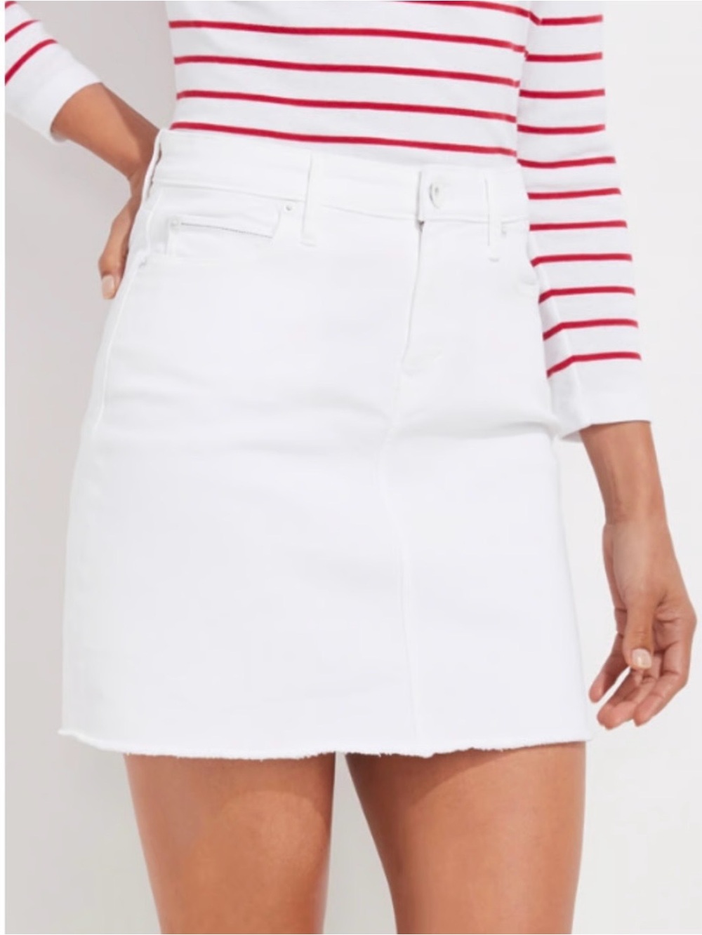 Vineyard Vines Women's Raw Hem White Jean Skirt